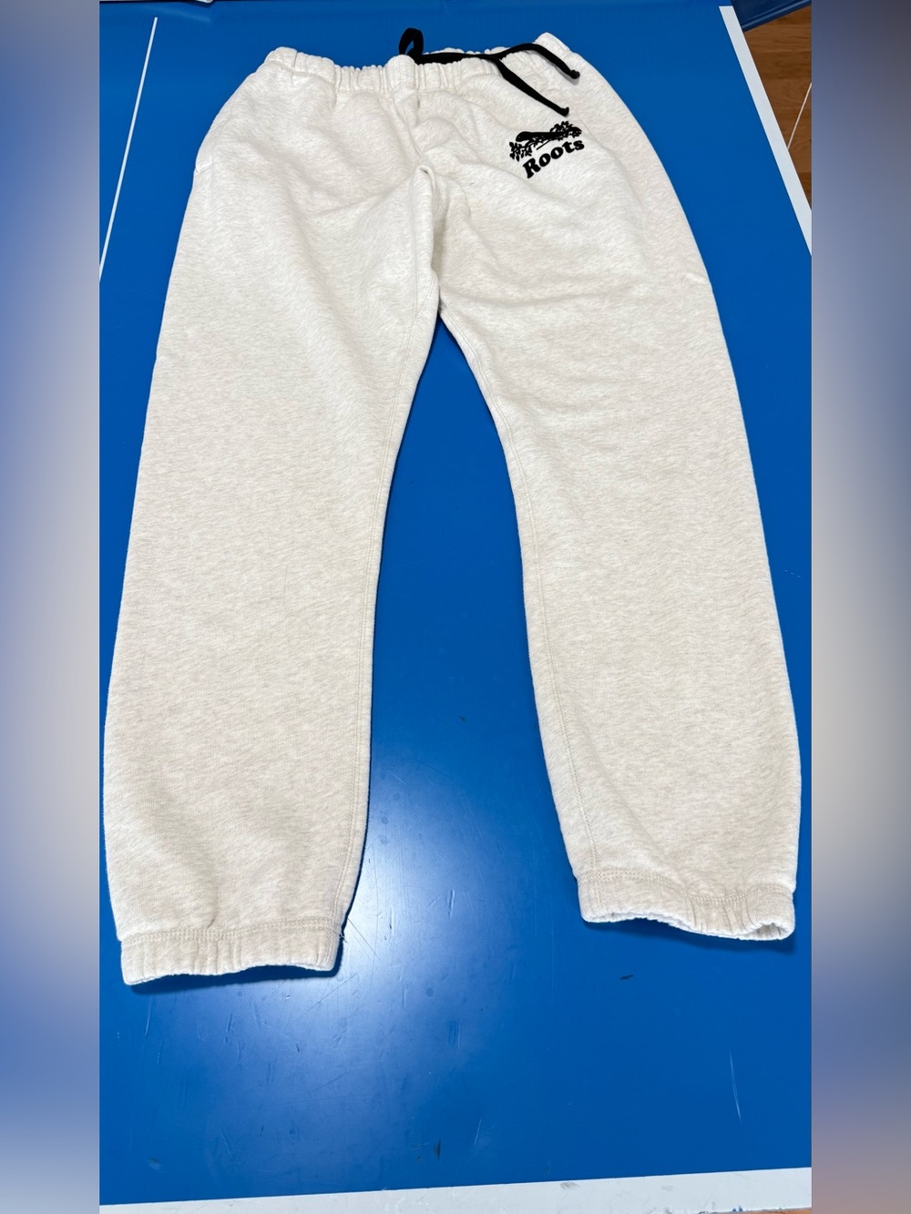 Roots Men’s Sweatpants. Like New. Size Large